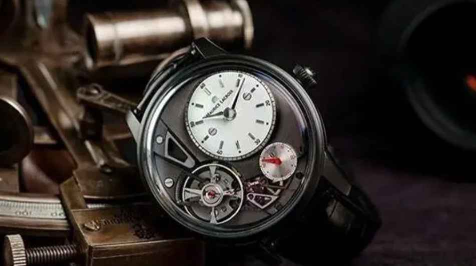 芝柏手表表圈是什么材质