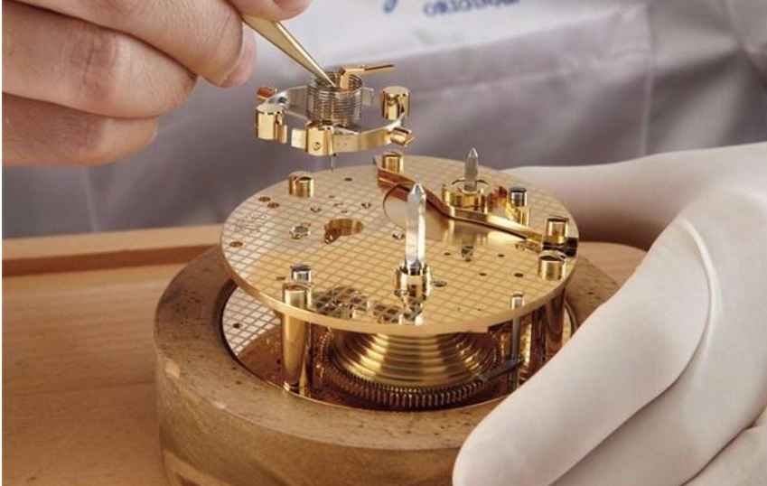 艾美手表把头多少钱一个