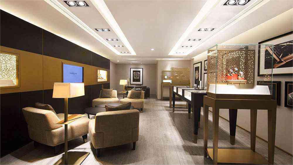 爱彼手表把头拧不动了怎么办