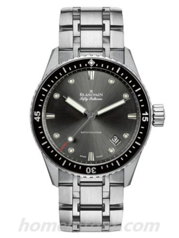 宝珀5000-1110-70B男表五十噚系列-银色表带/表径43mm