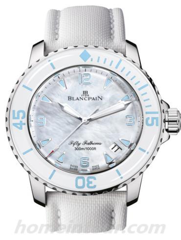 宝珀5015A-1144-52A男表五十噚系列-白色表带/表径45mm