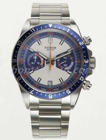 帝舵70330B_Silver男表Heritage系列-银色表带/表径42mm