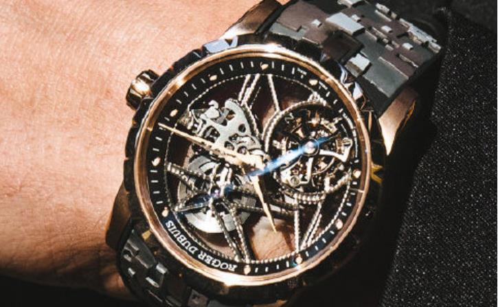 罗杰杜彼维修|罗杰杜彼表带清洁及养护