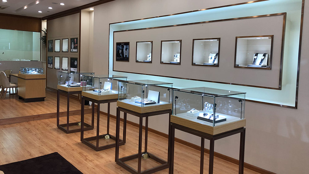 自动手表突发性停摆怎么维修呢？