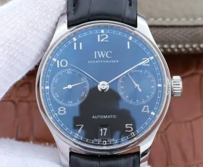 万国手表表带有划痕怎么办