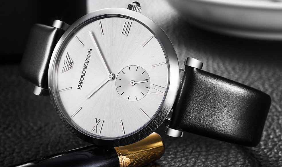 阿玛尼维修|阿玛尼如何正确调时间