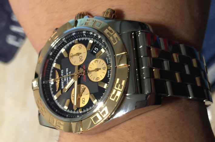 百年灵维修|百年灵专业系列怎么调整日历