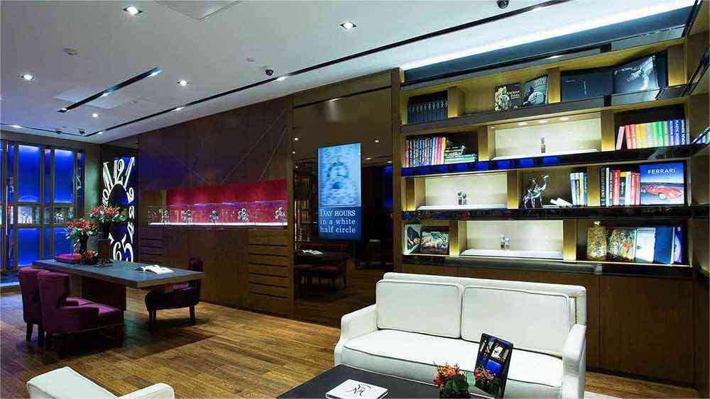 积家维修|积家手表表盘摔坏了可以保修吗